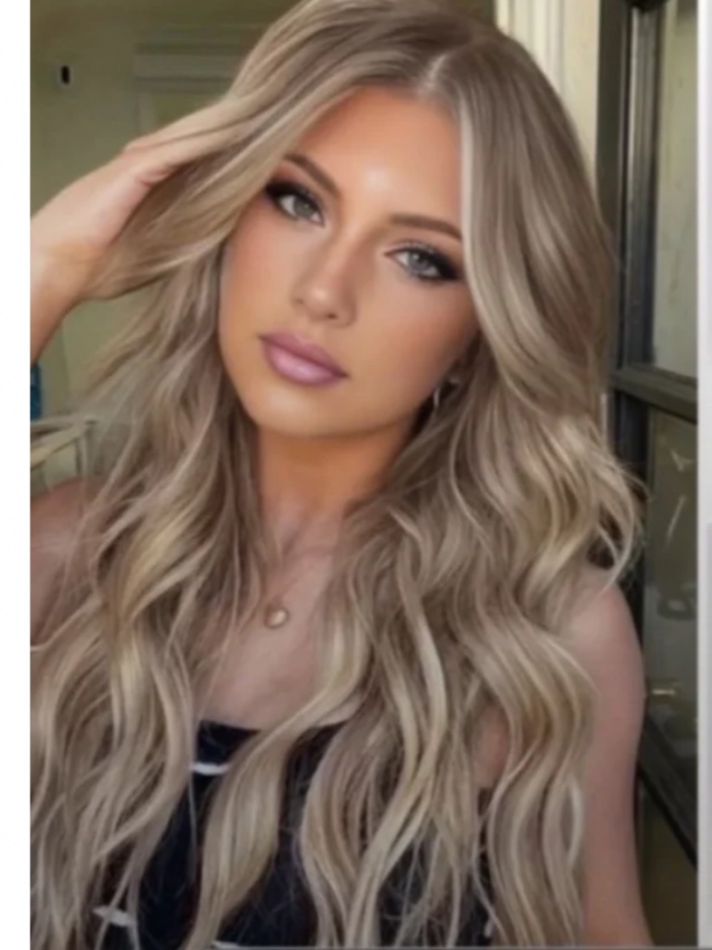 Blonde Balayage Glueless Lace Wig with Ash Brown & Blonde Highlights 20 Inch